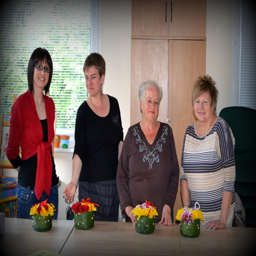 Warsztaty florystyczne dla seniorów (8)